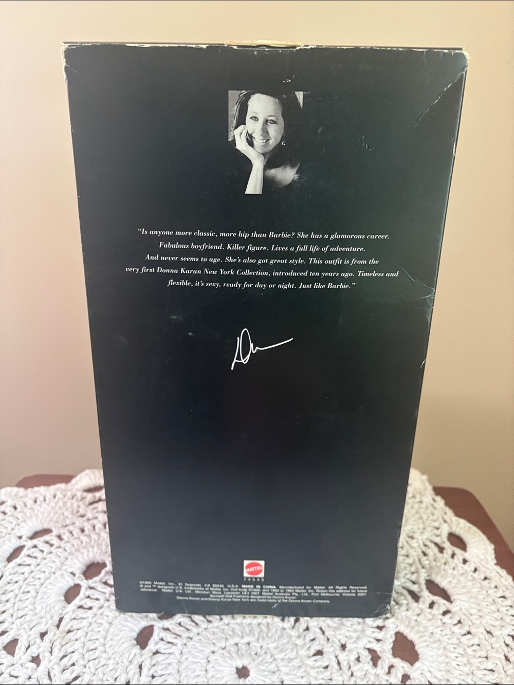 Barbie BloomingDale's Limited Edition By Donna Karan 1995 - Picture 3 of 4